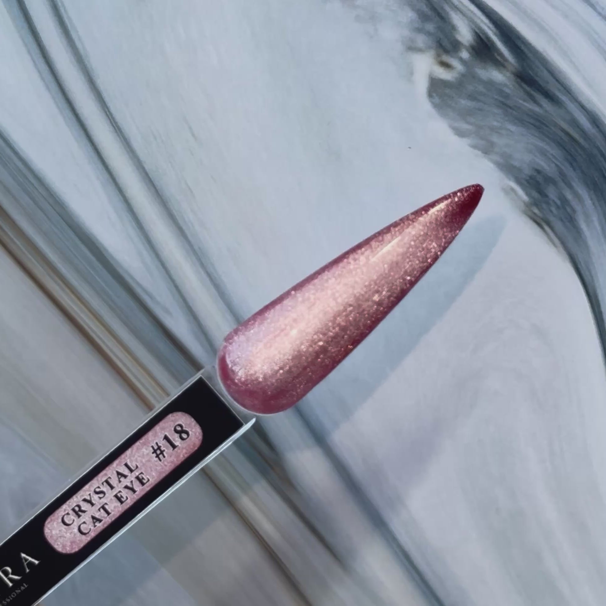 Crystal Cat Eye #18